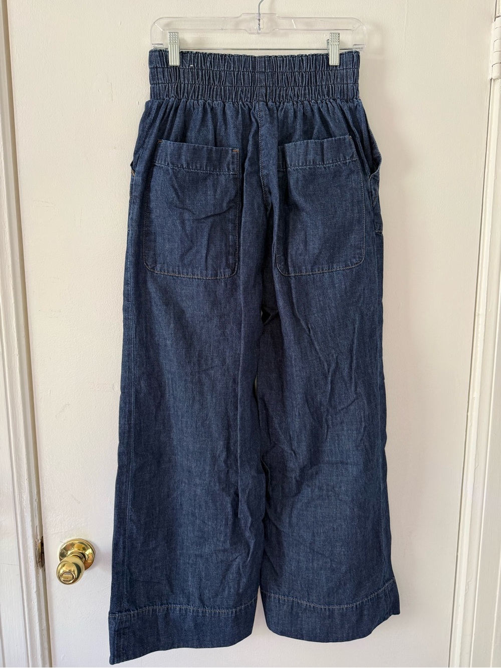 Free People We The Free Breezy Denim Pull-On Jeans. size XS, cobalt - Picture 6 of 8